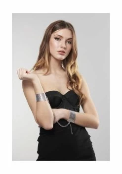 Desir Métallique – Silver Metallic Mesh Handcuffs