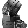 Tom Of Finland – Neoprene Wrist Cuffs With Lock